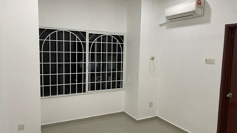 Terraced House for Rent in Bukit Rahman Putra (Sungai Buloh) - Jack Soo - Interior - PropertyGuru.com.my