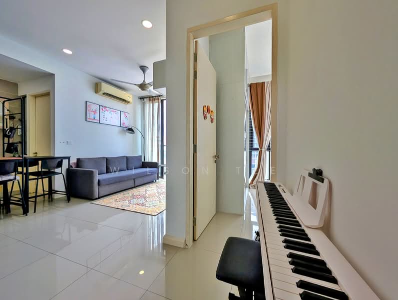 Servis Apartment untuk Disewa di D'Pristine - Wilson Tee - Living Room - PropertyGuru.com.my
