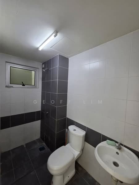 Apartment for Rent at Residensi Razakmas - Geoff Lim - Bathroom - PropertyGuru.com.my
