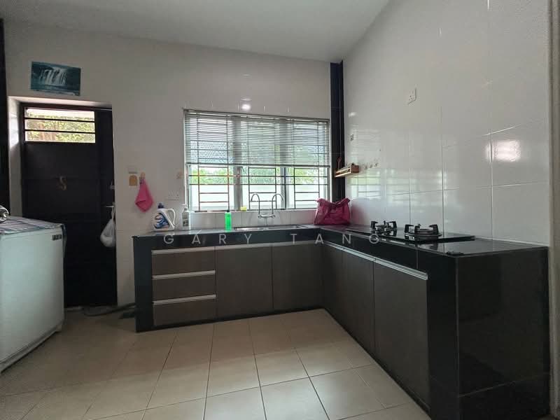 2-storey Terraced House for Sale in Panorama Lapangan Perdana (Ipoh) - Gary Tang - Kitchen - PropertyGuru.com.my