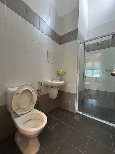 2-storey Terraced House for Sale in Panorama Lapangan Perdana (Ipoh) - Gary Tang - Bathroom - PropertyGuru.com.my