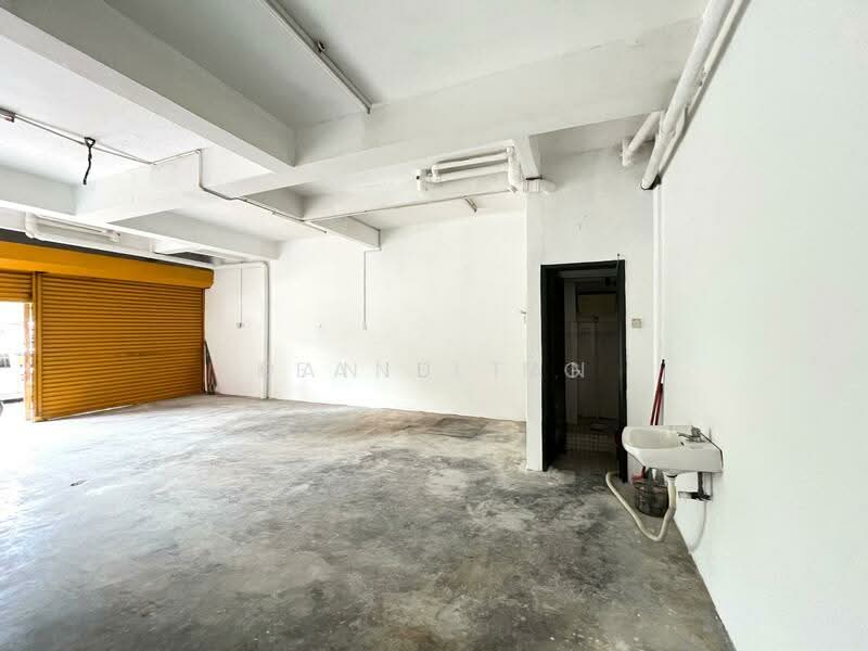 Shop for Sale in Taman Sri Sentosa (Jalan Klang Lama (Old Klang Road)) - Daniel Ng - Interior - PropertyGuru.com.my
