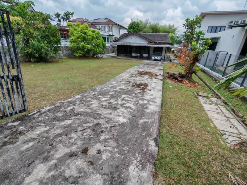 Majidee Majidee Majidees - 1