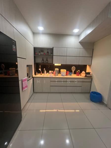Rumah Berkembar untuk Dijual di Taman Pulai Bayu (Skudai) - Shi Ting - Kitchen - PropertyGuru.com.my