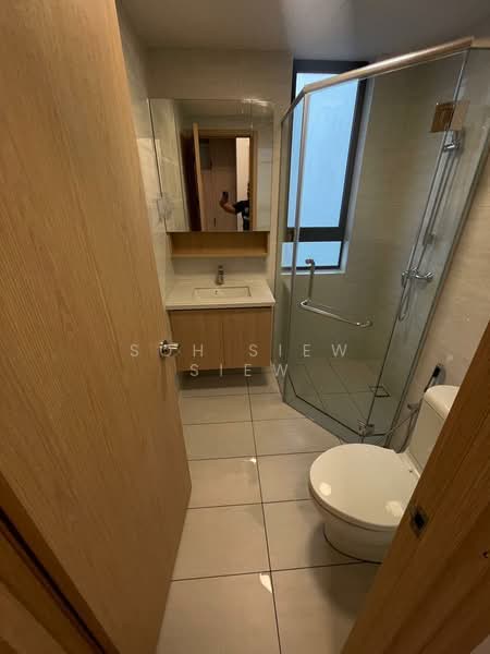 Service Residence for Sale at Aradia Residence @ Lake City KL North - Soh Siew Siew - Bathroom - PropertyGuru.com.my