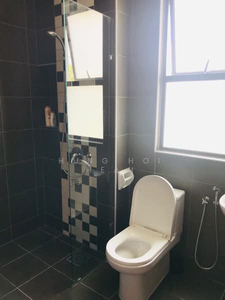 Service Residence for Sale at Setia Sky 88 - Hung Hoi Heah - Bathroom - PropertyGuru.com.my