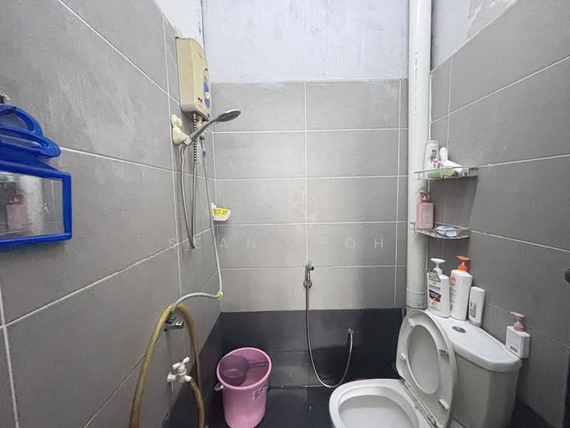 1-storey Terraced House for Sale in Ulu Tiram (Johor) - Sean Yeoh - Bathroom - PropertyGuru.com.my