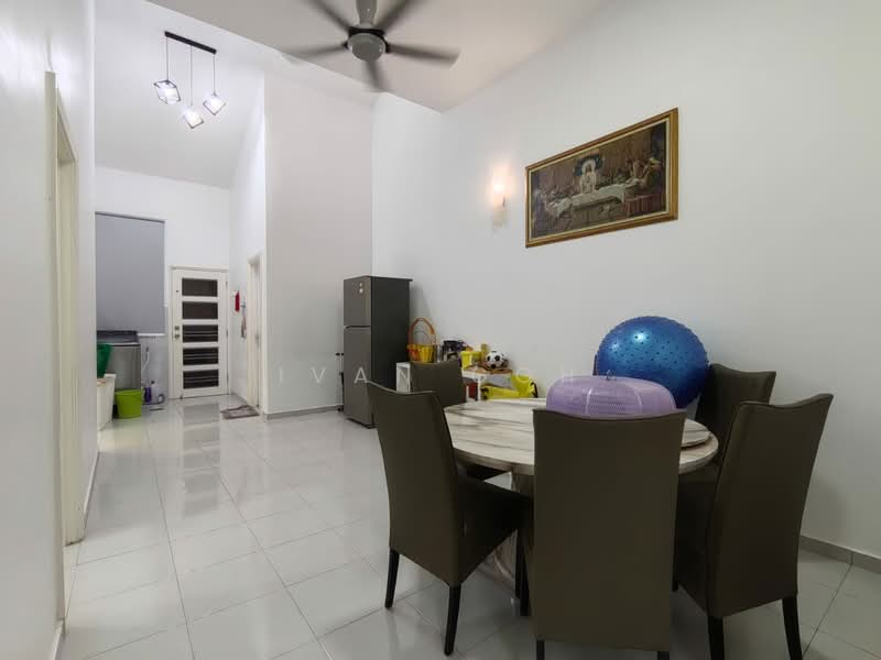 Rumah Teres 1 Tingkat untuk Dijual di Bukit Katil (Melaka) - Ivan Goh - Dining Room - PropertyGuru.com.my