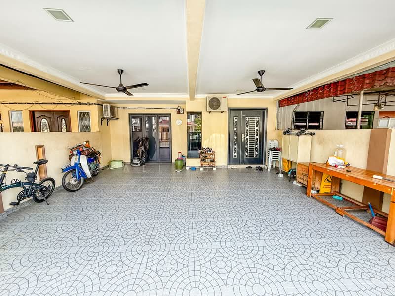 2-storey Terraced House for Sale in Seksyen 7 (Bangi) - Ali Idris - Exterior - PropertyGuru.com.my