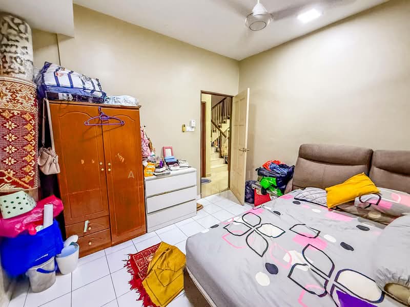 2-storey Terraced House for Sale in Seksyen 7 (Bangi) - Ali Idris - Bedroom - PropertyGuru.com.my
