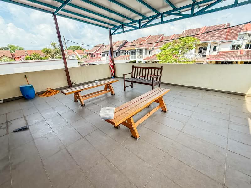 2-storey Terraced House for Sale in Seksyen 7 (Bangi) - Ali Idris - Balcony - PropertyGuru.com.my