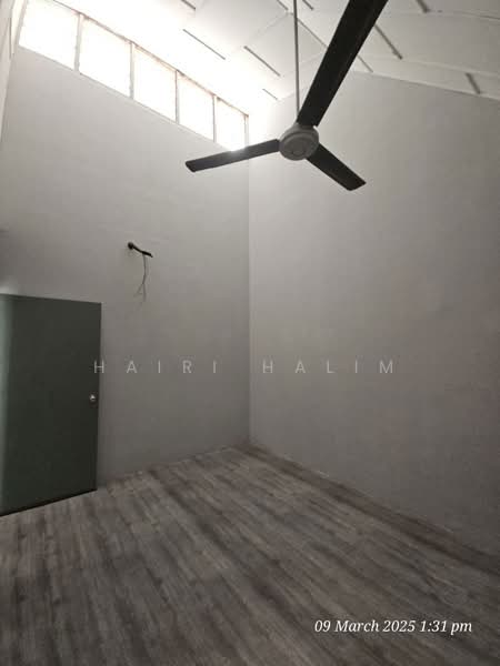 1-storey Terraced House for Sale in Kelana Jaya (Petaling Jaya) - Hairi Halim - PropertyGuru.com.my