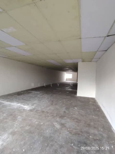 Kedai untuk Disewa di Ipoh (Perak) - Billy Ng - Interior - PropertyGuru.com.my