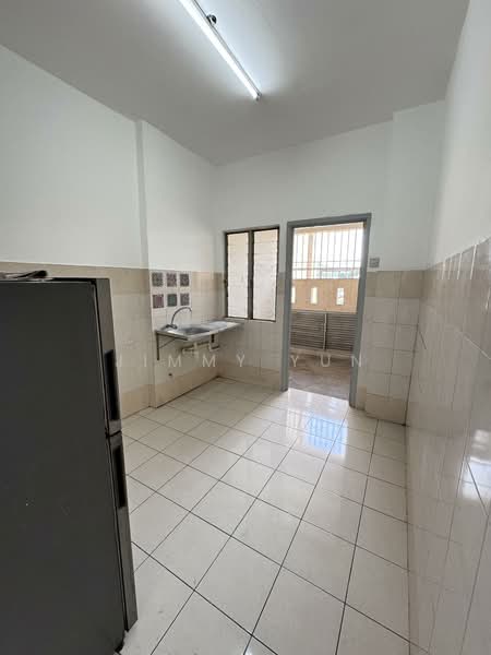 Apartment for Sale at Tar Villa - Jimmy Yun - Kitchen - PropertyGuru.com.my