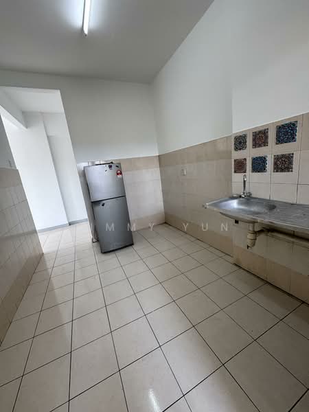 Apartment for Sale at Tar Villa - Jimmy Yun - Kitchen - PropertyGuru.com.my