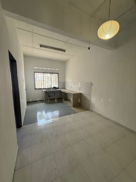 1-storey Terraced House for Sale in Taman Kota Masai (Pasir Gudang) - Michelle Tey - Kitchen - PropertyGuru.com.my