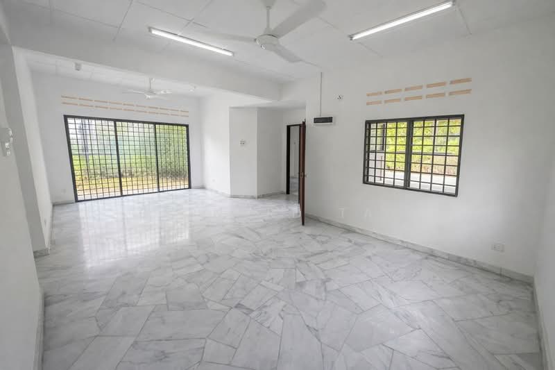 Bungalow for Sale in Banting (Selangor) - Bernard Tay - Interior - PropertyGuru.com.my