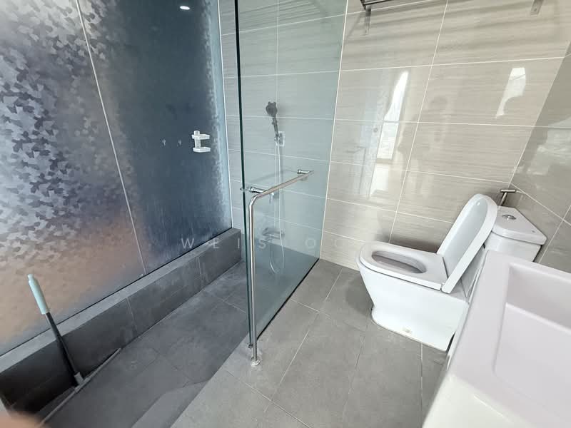 Service Residence for Rent at Setia SKY Residences - Weis Oon - Bathroom - PropertyGuru.com.my