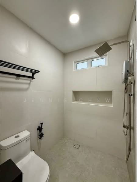 Rumah Teres 1 Tingkat untuk Disewa di Taman Abad (Johor Bahru) - Jennie Chew - Bathroom - PropertyGuru.com.my