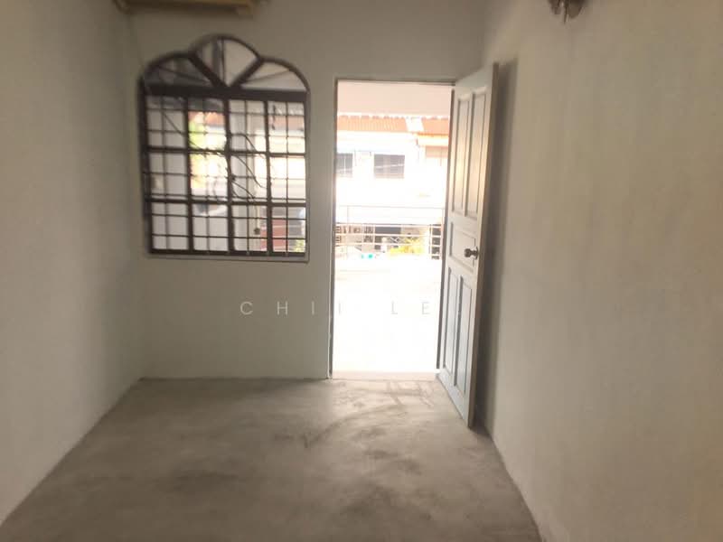 Taman Jentayu,Simpang Ampat - 1