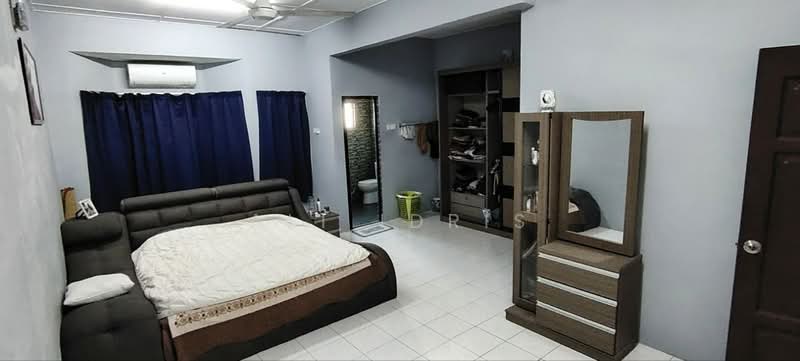 2-storey Terraced House for Sale in Taman Mewah Jaya (Klang) - Ali Idris - Bedroom - PropertyGuru.com.my