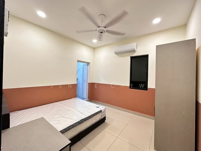 Semi-Detached House for Sale in Taman Abad (Johor Bahru) - Jennie Chew - Bedroom - PropertyGuru.com.my