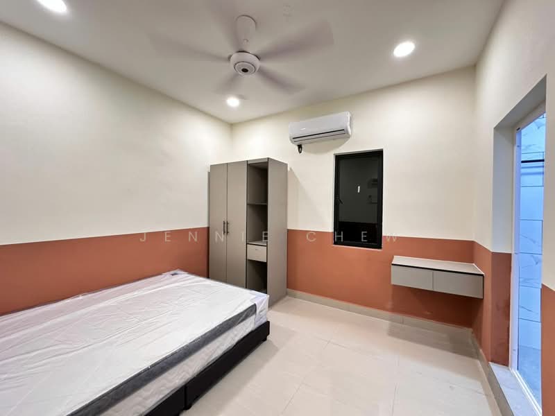 Semi-Detached House for Sale in Taman Abad (Johor Bahru) - Jennie Chew - Bedroom - PropertyGuru.com.my