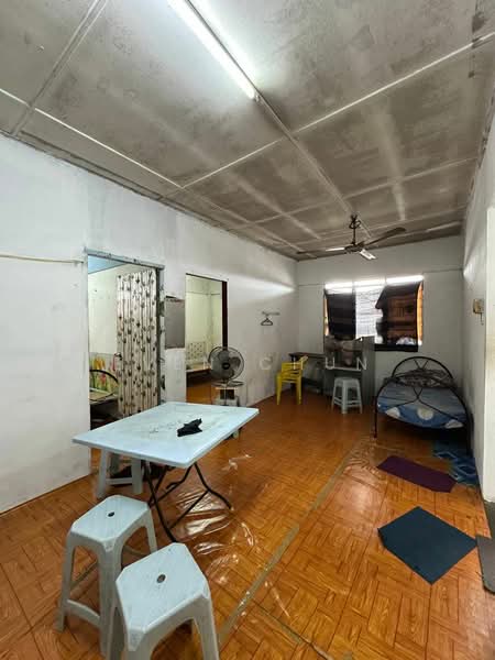 Flat for Sale at Rumah Pangsa Orkid - Even Chun - Interior - PropertyGuru.com.my