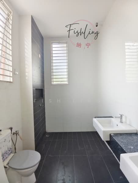 Rumah Teres untuk Disewa di Seberang Perai (Penang) - Fish Ling - Bathroom - PropertyGuru.com.my