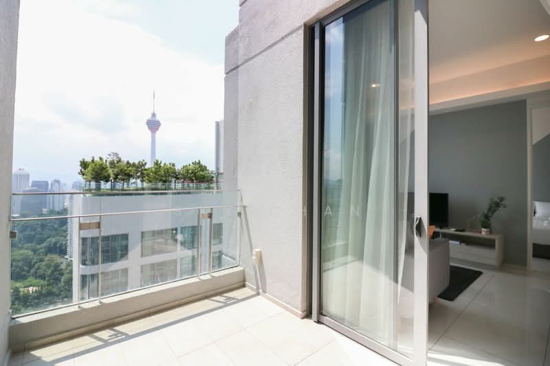 Kondominium untuk Disewa di The Robertson - Sky Chan - Balcony - PropertyGuru.com.my