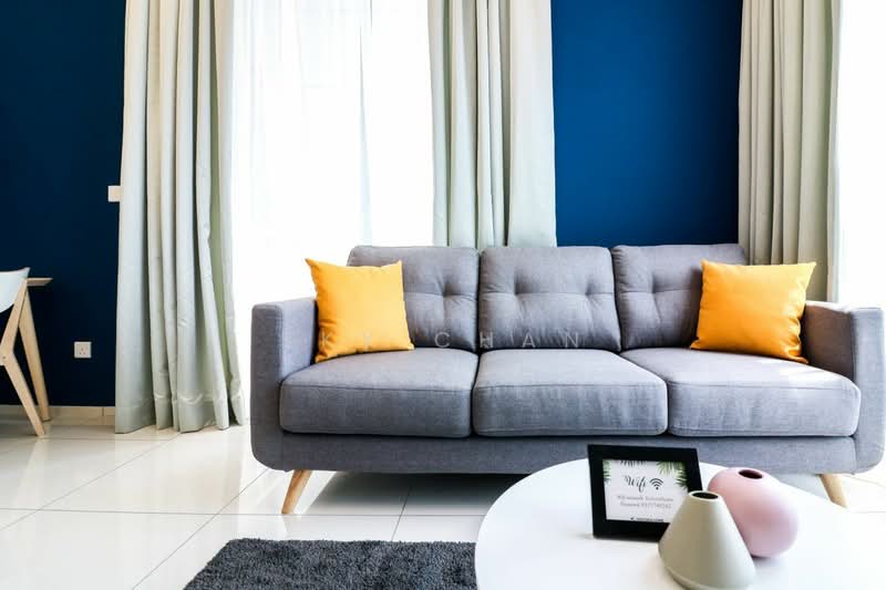 Kondominium untuk Disewa di The Robertson - Sky Chan - Living Room - PropertyGuru.com.my