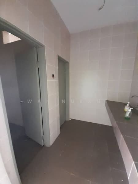 Shop / Office for Rent in Shah Alam (Selangor) - Wan Nurani - Interior - PropertyGuru.com.my