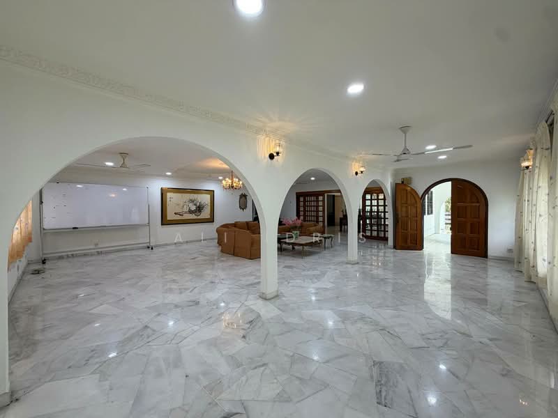 Rumah Banglo untuk Dijual di Keramat (Kuala Lumpur) - Ali Idris - Living Room - PropertyGuru.com.my