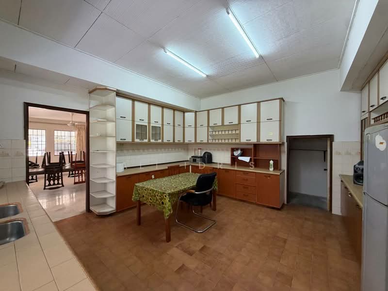 Rumah Banglo untuk Dijual di Keramat (Kuala Lumpur) - Ali Idris - Kitchen - PropertyGuru.com.my