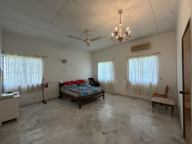Rumah Banglo untuk Dijual di Keramat (Kuala Lumpur) - Ali Idris - Bedroom - PropertyGuru.com.my