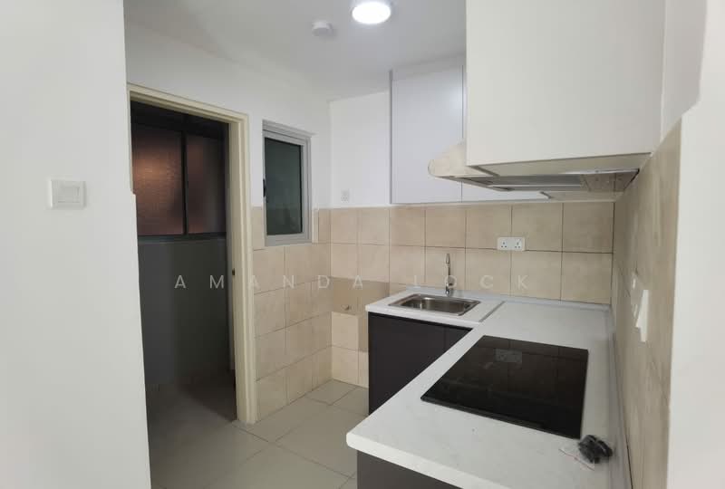 Servis Apartment untuk Dijual di Galleria Equine Park - Amanda Lock - Kitchen - PropertyGuru.com.my