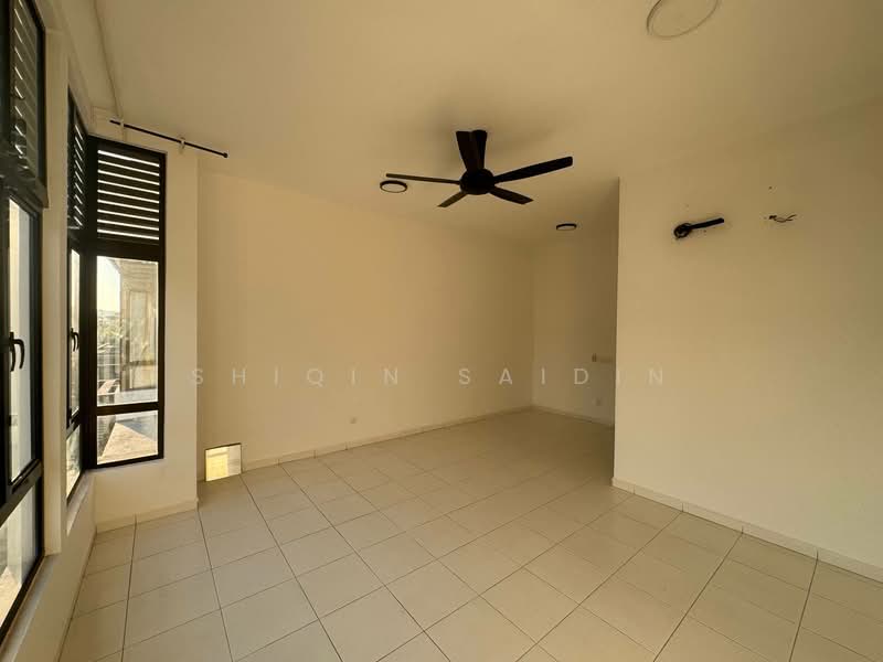 2-storey Terraced House for Sale in Eco Grandeur (Puncak Alam) - Shiqin Saidin - Living Room - PropertyGuru.com.my