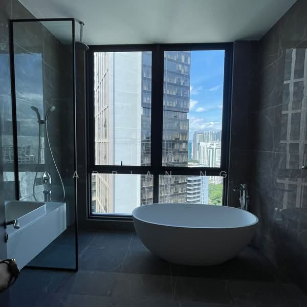 Servis Apartment untuk Dijual di Skylon Residences - Adrian Ng - Bathroom - PropertyGuru.com.my