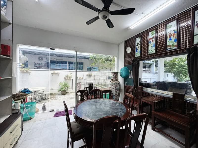 Semi-Detached House for Sale in Taman Johor Jaya (Johor Bahru) - Zoey Lee - Dining Room - PropertyGuru.com.my
