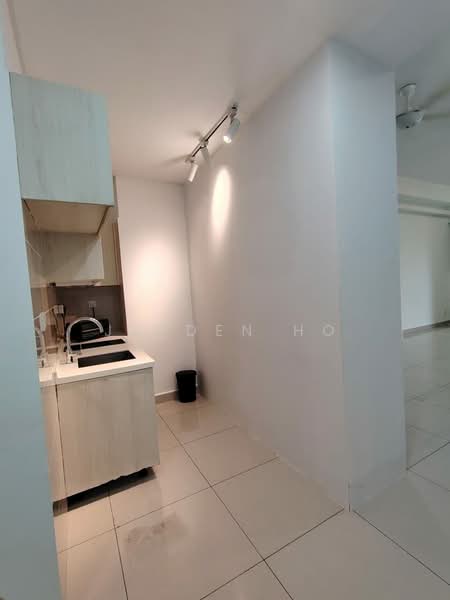 Condominium for Rent at Vivo Residential Suites - Jayden Ho - Kitchen - PropertyGuru.com.my