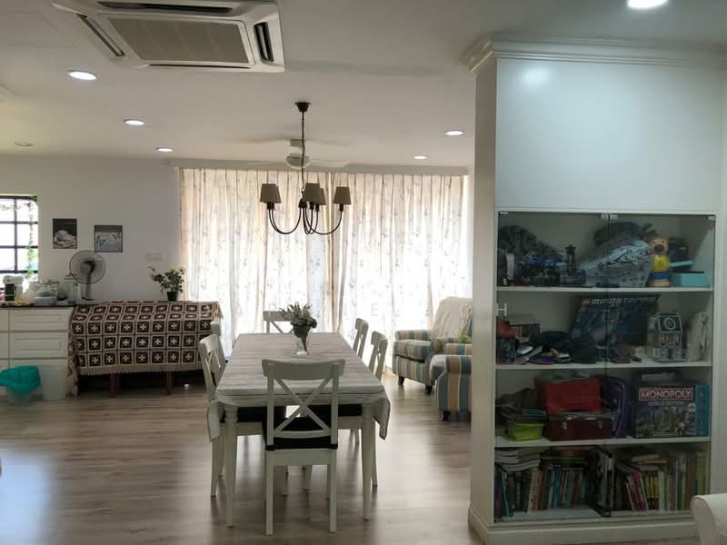 Rumah Teres 2.5-Tingkat untuk Dijual di Subang Bestari (Shah Alam) - Daphne Loh - Dining Room - PropertyGuru.com.my