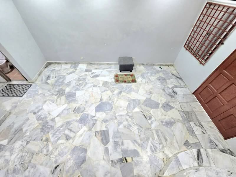 2-storey Terraced House for Sale in Ampang Jaya (Ampang) - Masnizah Arifin - Entrance - PropertyGuru.com.my