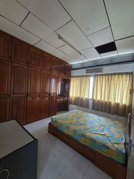 Bungalow for Sale in Taman Palm Grove (Klang) - Daniel Kok - Bedroom - PropertyGuru.com.my