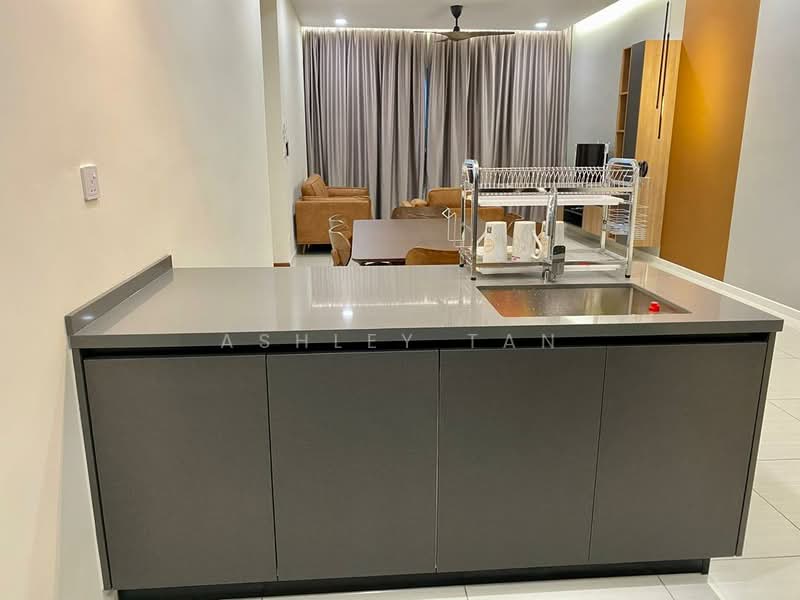 Kondominium untuk Disewa di Queens Residences Q1 @ Queens Waterfront - Ashley Tan - Kitchen - PropertyGuru.com.my