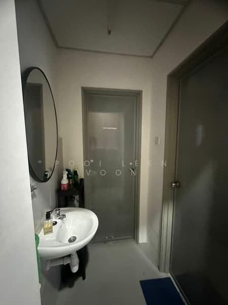 Shop for Rent in Taman Ekoflora (Johor Bahru) - Pooi Leen Voon - Bathroom - PropertyGuru.com.my