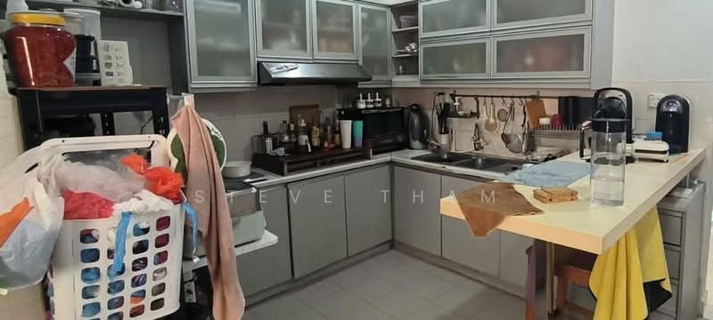 Rumah Teres untuk Dijual di Bandar Putra Permai (Seri Kembangan) - Steve Tham - Kitchen - PropertyGuru.com.my