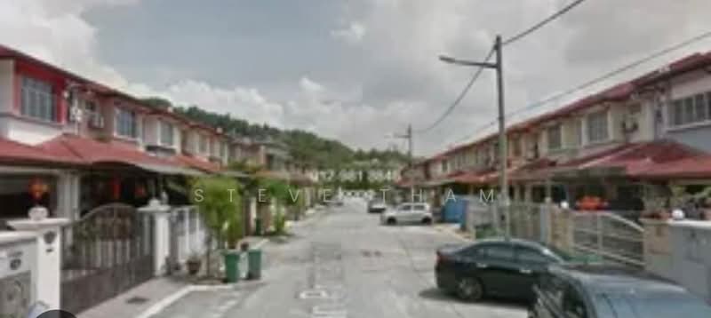 Rumah Teres untuk Dijual di Bandar Putra Permai (Seri Kembangan) - Steve Tham - Exterior - PropertyGuru.com.my