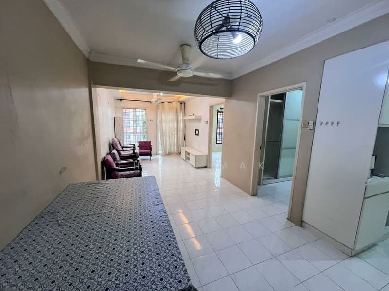 Pangsapuri untuk Disewa di Park Avenue - Chloe Mak - Living Room - PropertyGuru.com.my