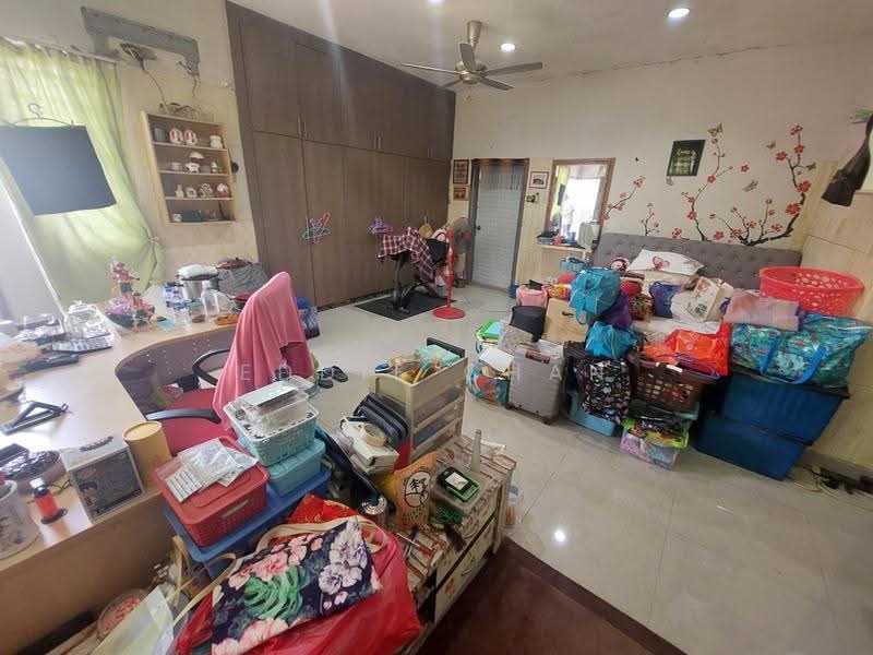 2-storey Terraced House for Sale in Taman Melawati (Ulu Kelang) - Eddie Chan - Bedroom - PropertyGuru.com.my