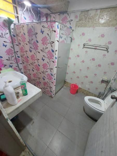2-storey Terraced House for Sale in Taman Melawati (Ulu Kelang) - Eddie Chan - Bathroom - PropertyGuru.com.my